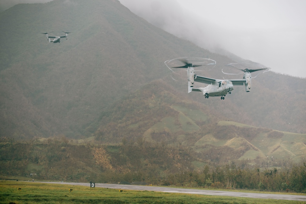 15th MEU MV-22B Ospreys Complete Final Disaster Relief Supplies Delivery in Philippines