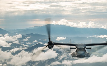 15th MEU MV-22B Ospreys Complete Final Disaster Relief Supplies Delivery in Philippines