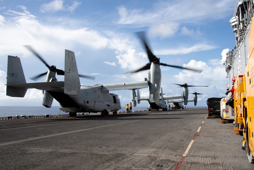 Boxer and 15th MEU provide humanitarian aid and disaster relief to typhoon-stricken Philippines