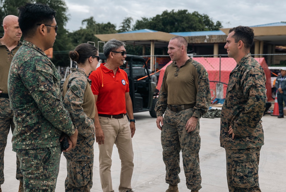 U.S., Philippine Marines load MV-22 Ospreys in Laoag to Support Relief Efforts Alongside Philippine Allies