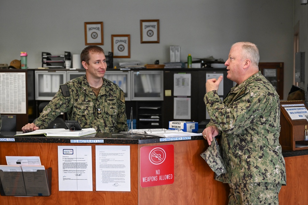 MCPON Visits NNPTC