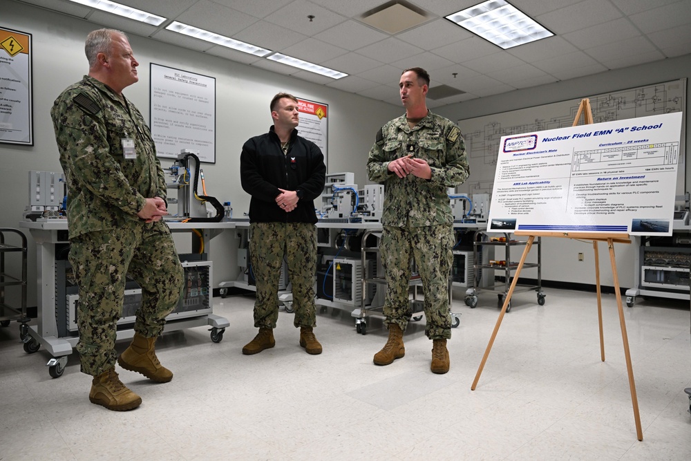 MCPON Visits NNPTC