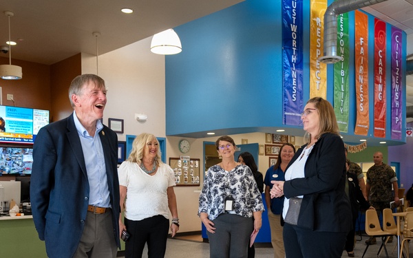 Arizona U.S. Congressman Paul Gosar tours MCAS Yuma