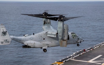 Flight Operations onboard USS Iwo Jima