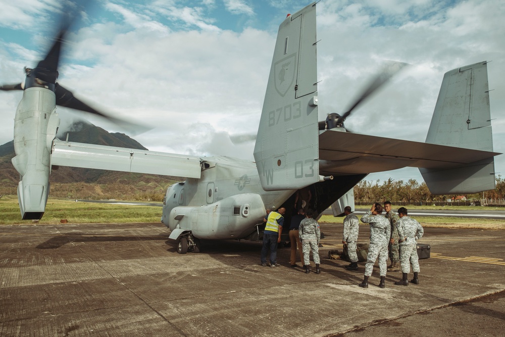 15th MEU Completes Delivery of Foreign Disaster Relief Supplies to Batan Island