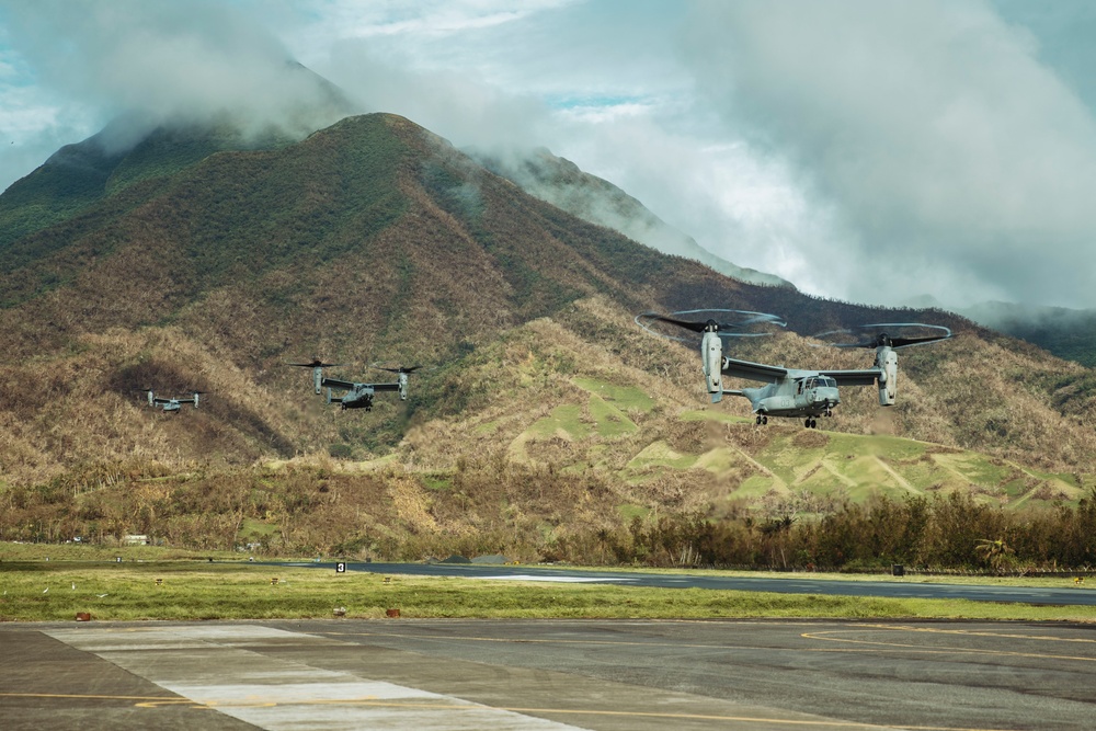 15th MEU Completes Delivery of Foreign Disaster Relief Supplies to Batan Island