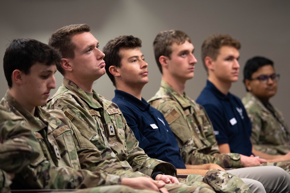 Cleared for Takeoff: Penn State cadets fly high with the 911th Airlift Wing