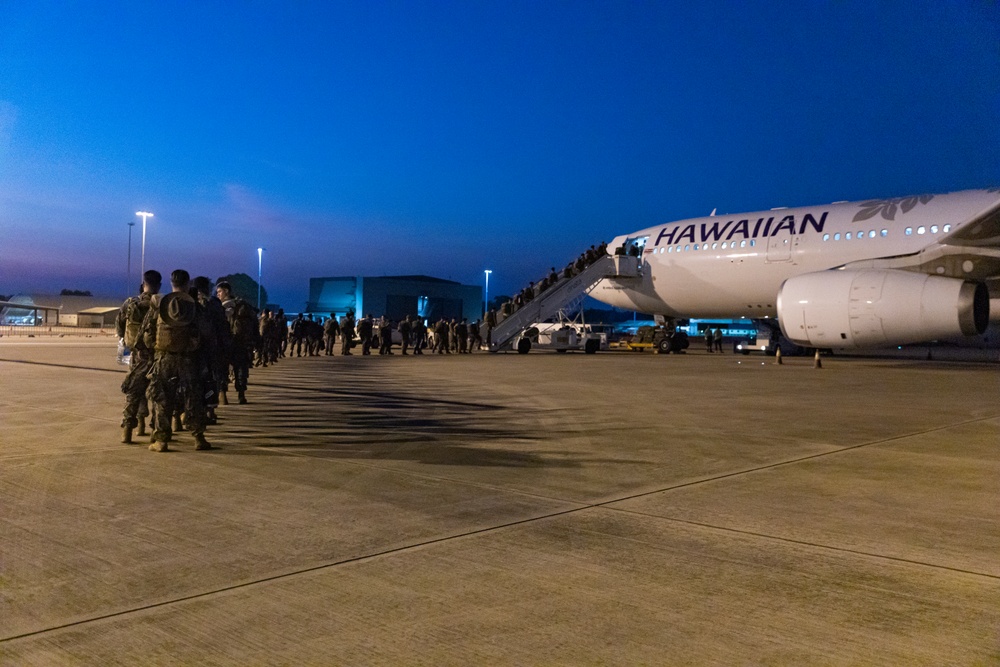 MRF-D 24.3 Marines, Sailors depart Darwin