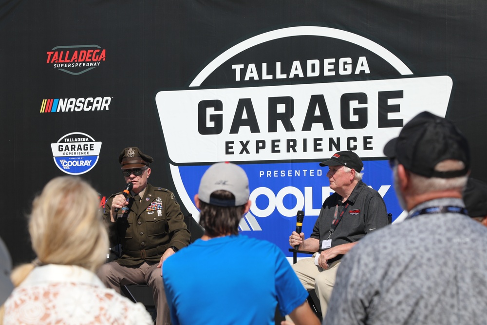 Army Reserve Soldier and Country Music singer Craig Morgan joins the 313th Army Band to perform the National Anthem at Talladega