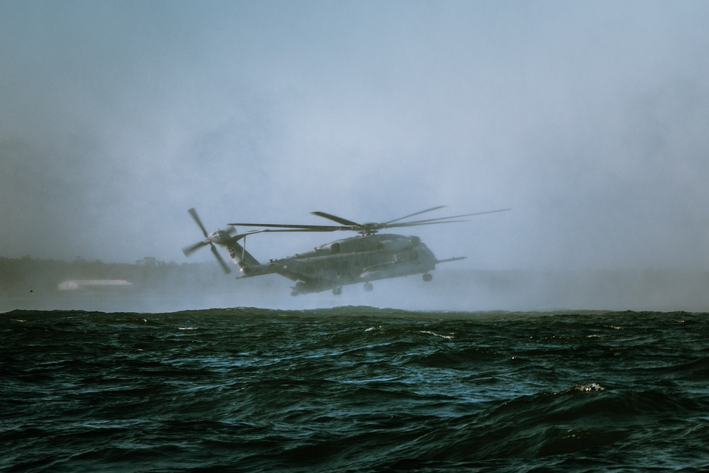 Maritime Special Purpose Force Helocast