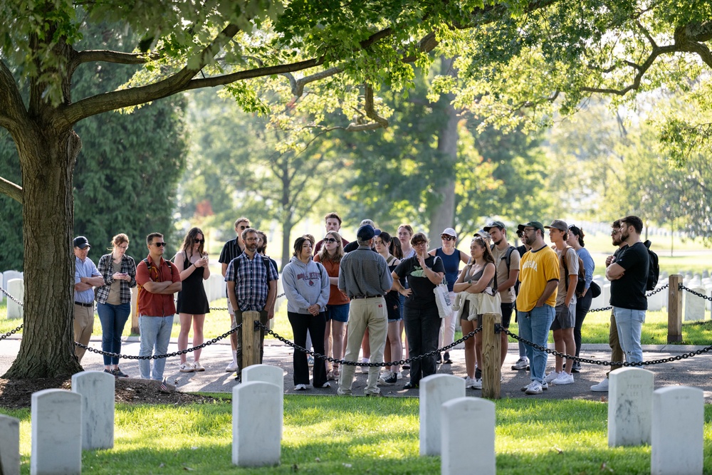 2024 Fall Memorial Arboretum Walking Tour