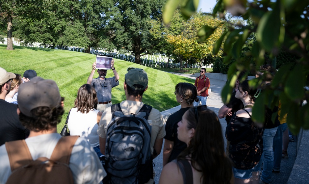 2024 Fall Memorial Arboretum Walking Tour