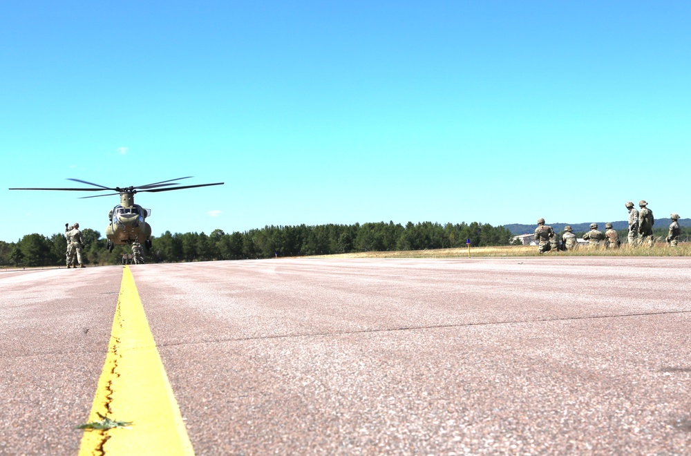 89B sling-load training operations at Fort McCoy