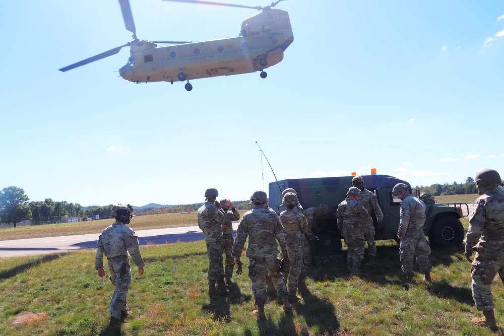 89B sling-load training operations at Fort McCoy