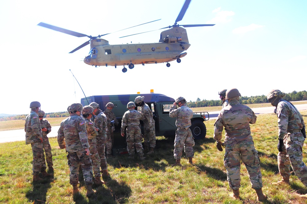 89B sling-load training operations at Fort McCoy