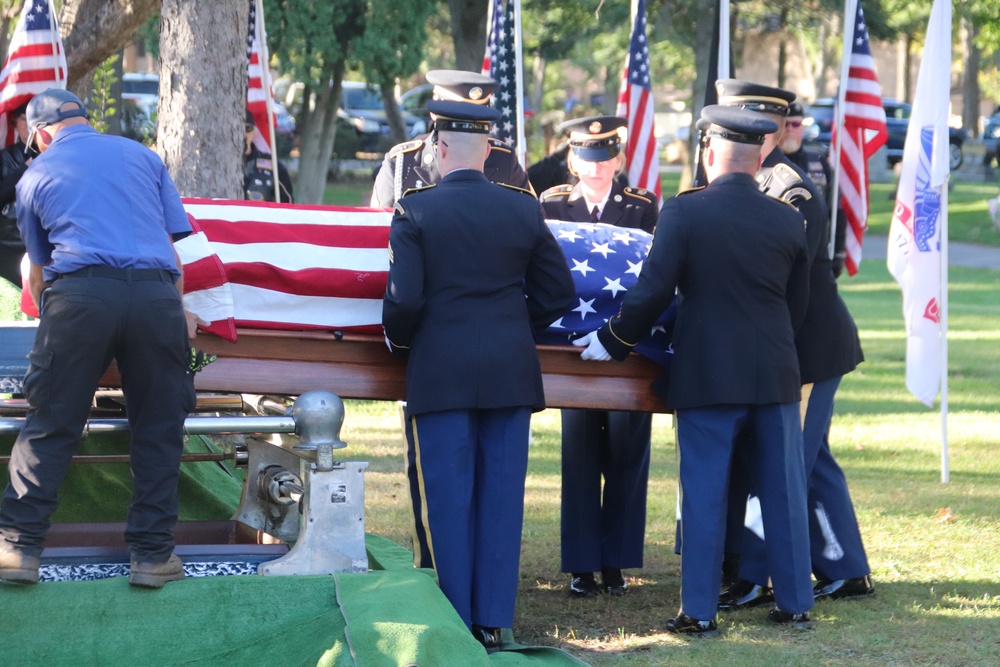 Army private killed in action in 1945 returns home to Wisconsin