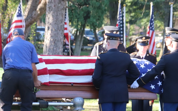 Army private killed in action in 1945 returns home to Wisconsin