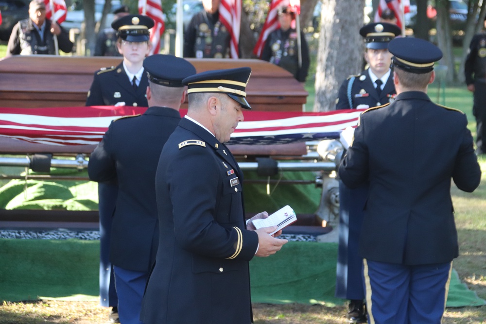 Army private killed in action in 1945 returns home to Wisconsin