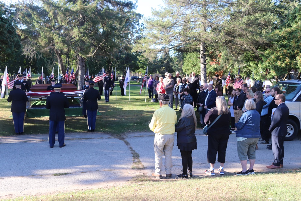 Army private killed in action in 1945 returns home to Wisconsin