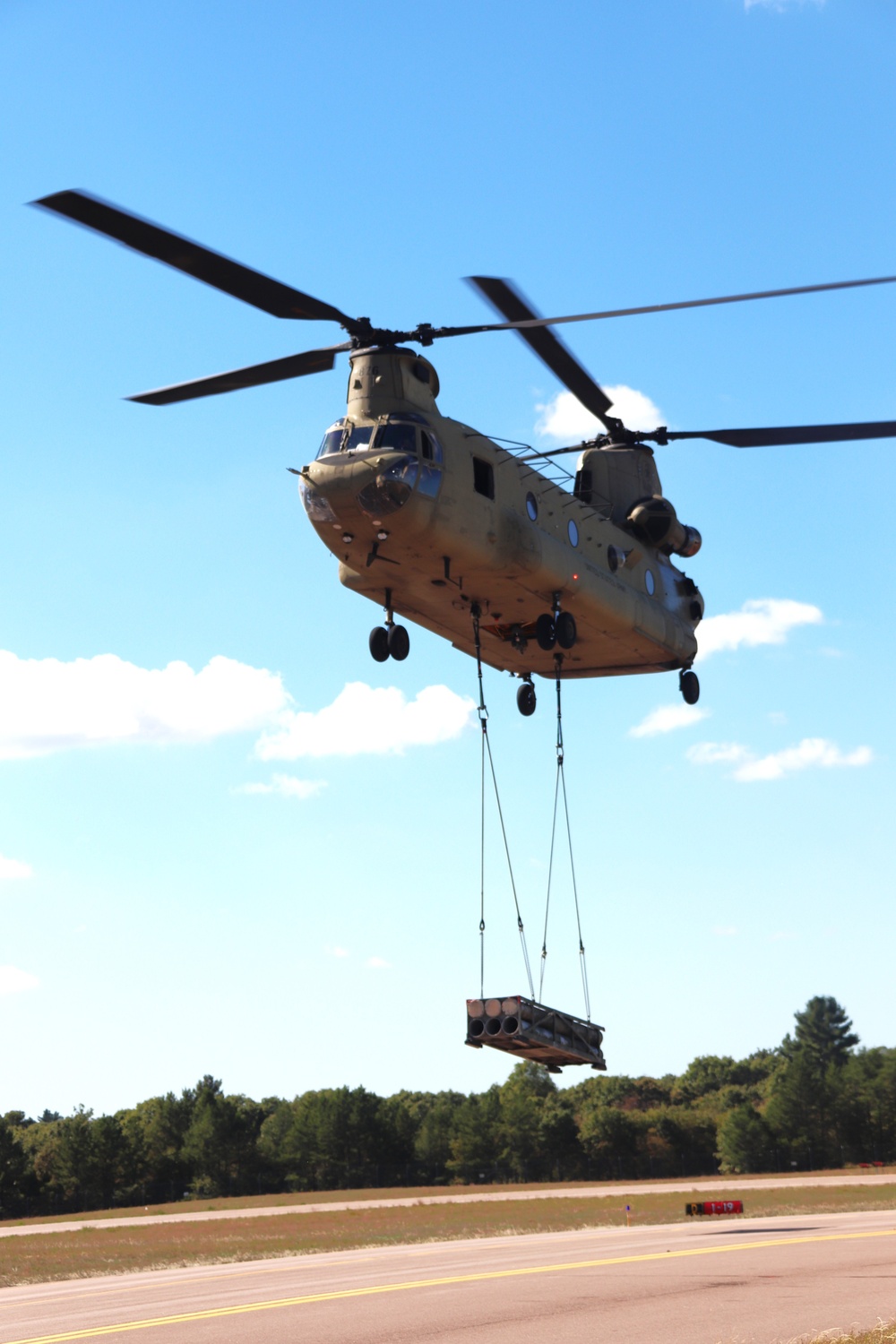 89B sling-load training operations at Fort McCoy