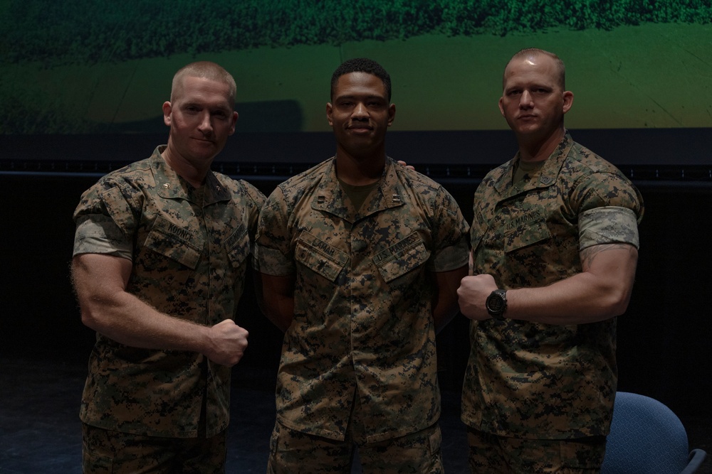 USMC Recruiting Station Chicago: Operations Officer Capt. Romaro Lamar Promotion