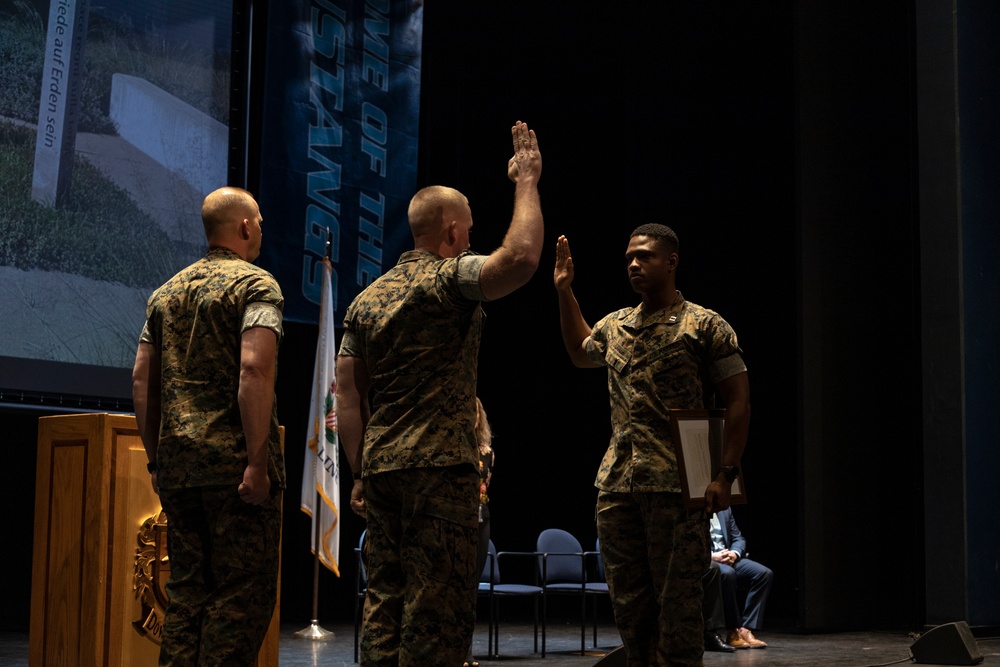 USMC Recruiting Station Chicago: Operations Officer Capt. Romaro Lamar Promotion