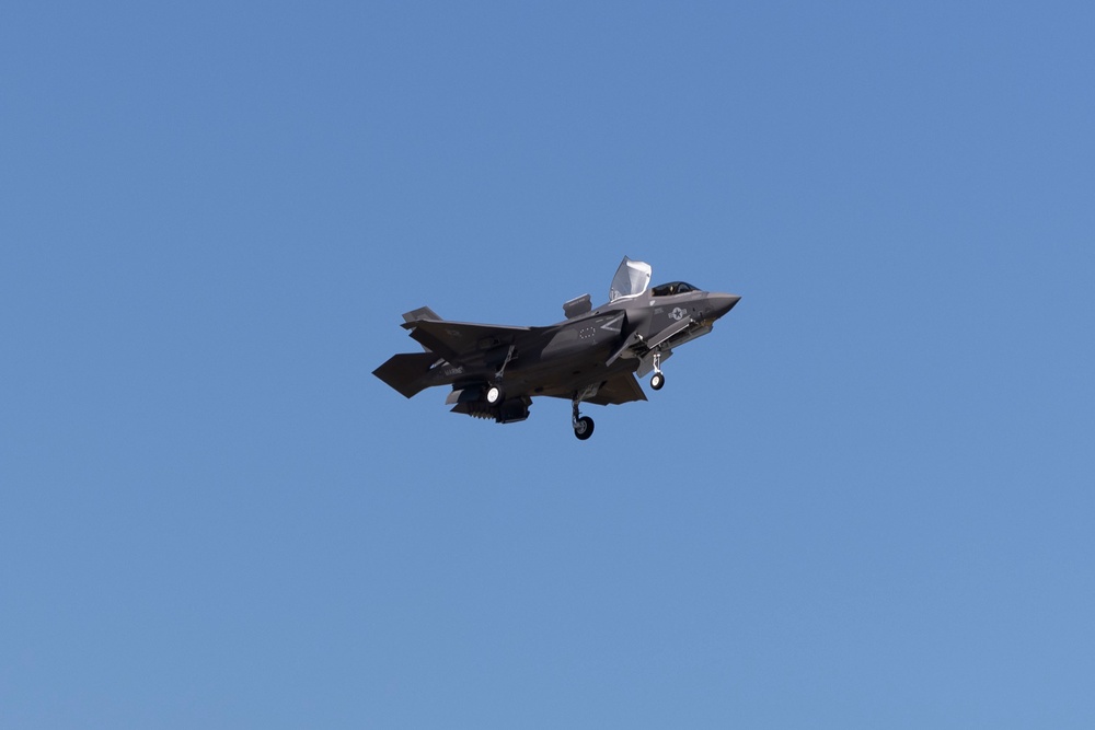 VMFA-533 receives their first F-35B lightning II jet