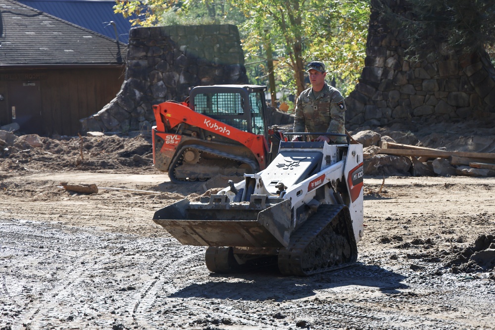 101st Airborne Division Soldiers aid Chimney Rock after Hurricane Helene