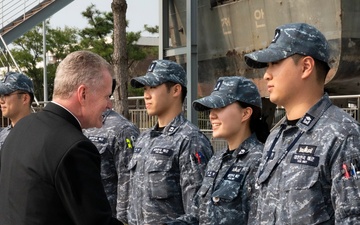 U.S. Indo-Pacific Commander Visits Republic of Korea, Meets with Senior Leaders