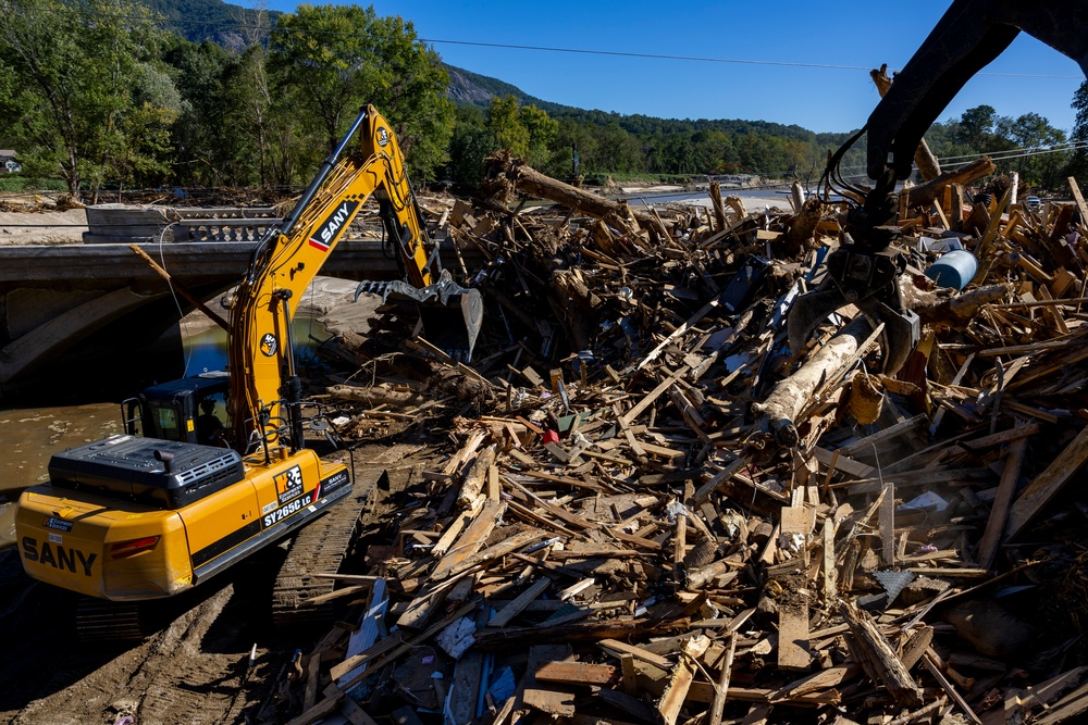 Army Corps responds to Hurricane Helene, provides temporary emergency power to North Carolina communities