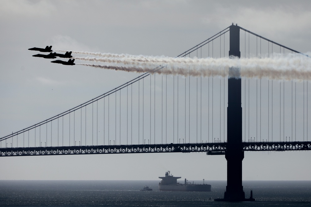 San Francisco Fleet Week 2024: Blue Angels over San Francisco