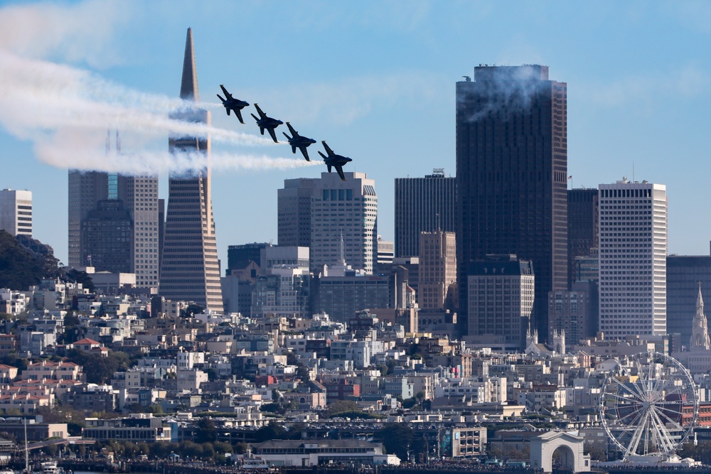 San Francisco Fleet Week 2024: Blue Angels over San Francisco