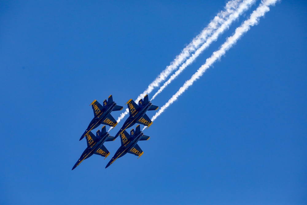 San Francisco Fleet Week 2024: Blue Angels over San Francisco