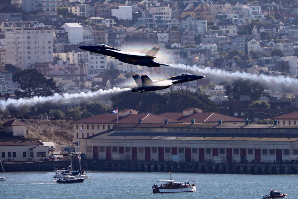 San Francisco Fleet Week 2024: Blue Angels over San Francisco