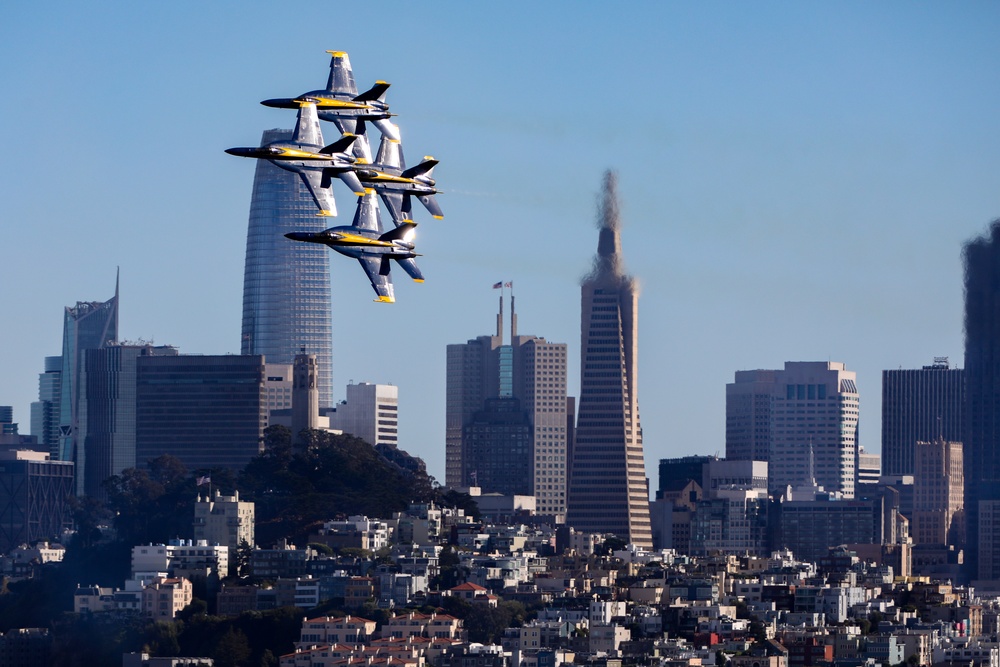 San Francisco Fleet Week 2024: Blue Angels over San Francisco