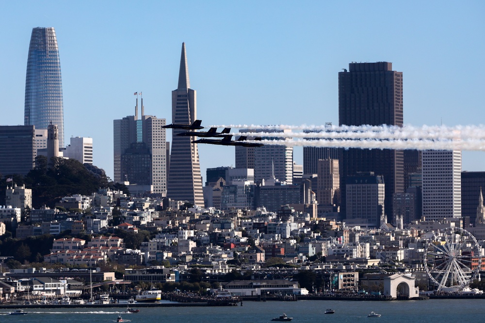 San Francisco Fleet Week 2024: Blue Angels over San Francisco