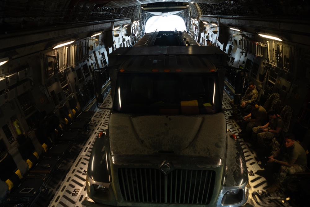 Refueling Hickam's F-22s: A Key Mission for the 62d Airlift Wing in Rainier War 25A