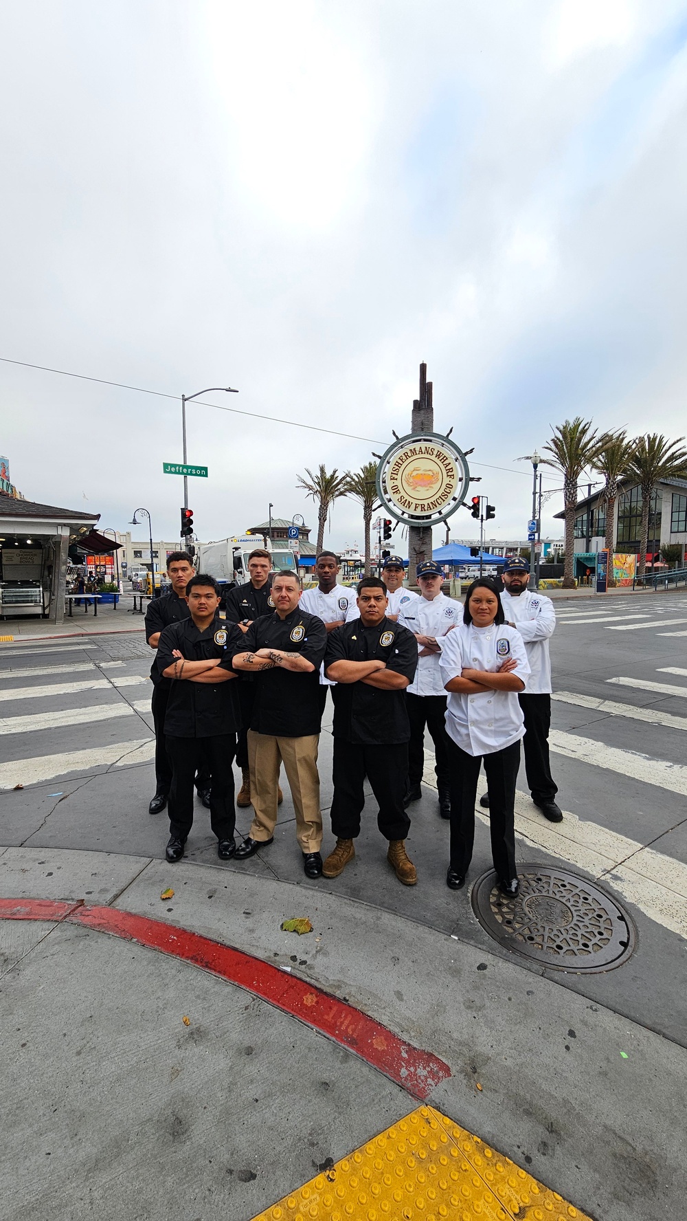Sailors, Marines and Coast Guardsmen Participate in SSFW &quot;Chow Line Challenge&quot;