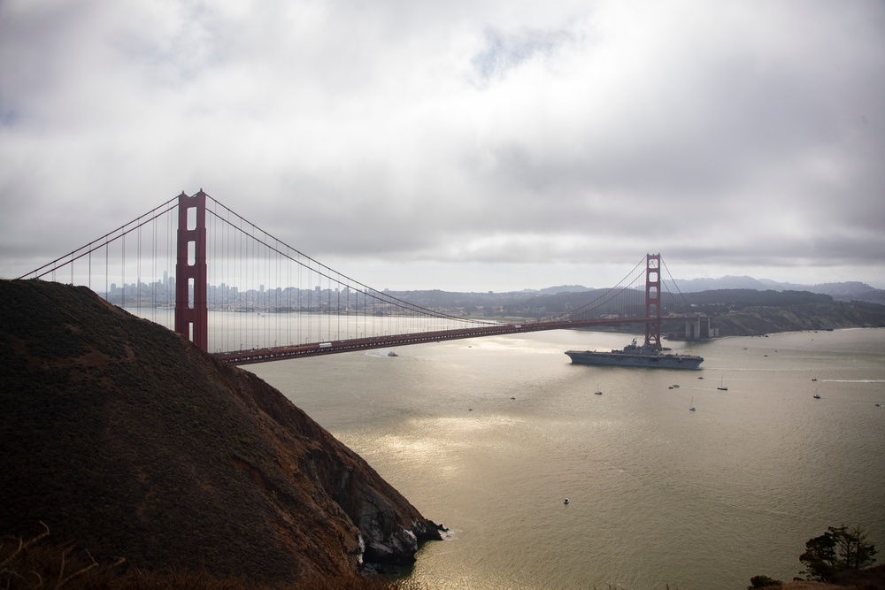 USS Tripoli Participates in the Parade of Ships during SFFW2024