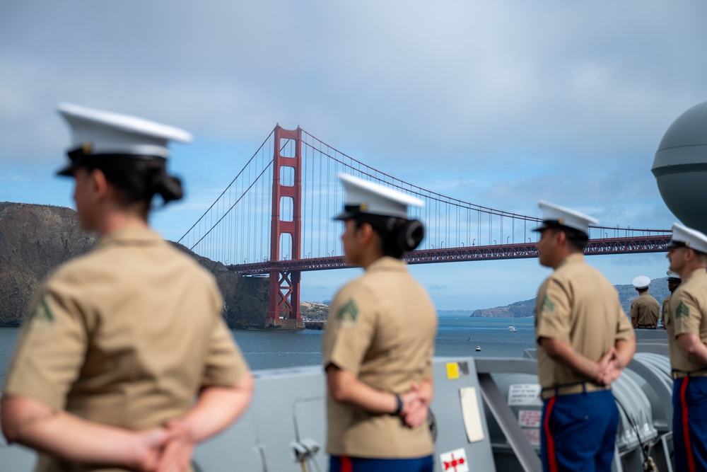 USS Somerset participates in a Parade of Ships during San Francisco Fleet Week