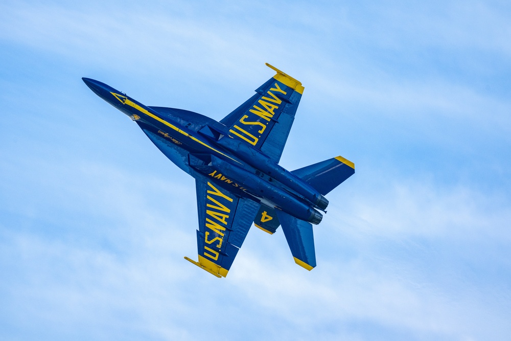 U.S. Navy Blue Angels perform during San Francisco Fleet Week