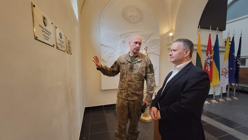 PAARNG and Lithuanian chaplains meet