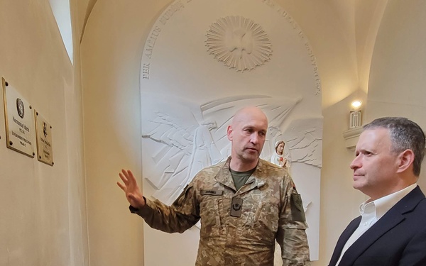 PAARNG and Lithuanian chaplains meet
