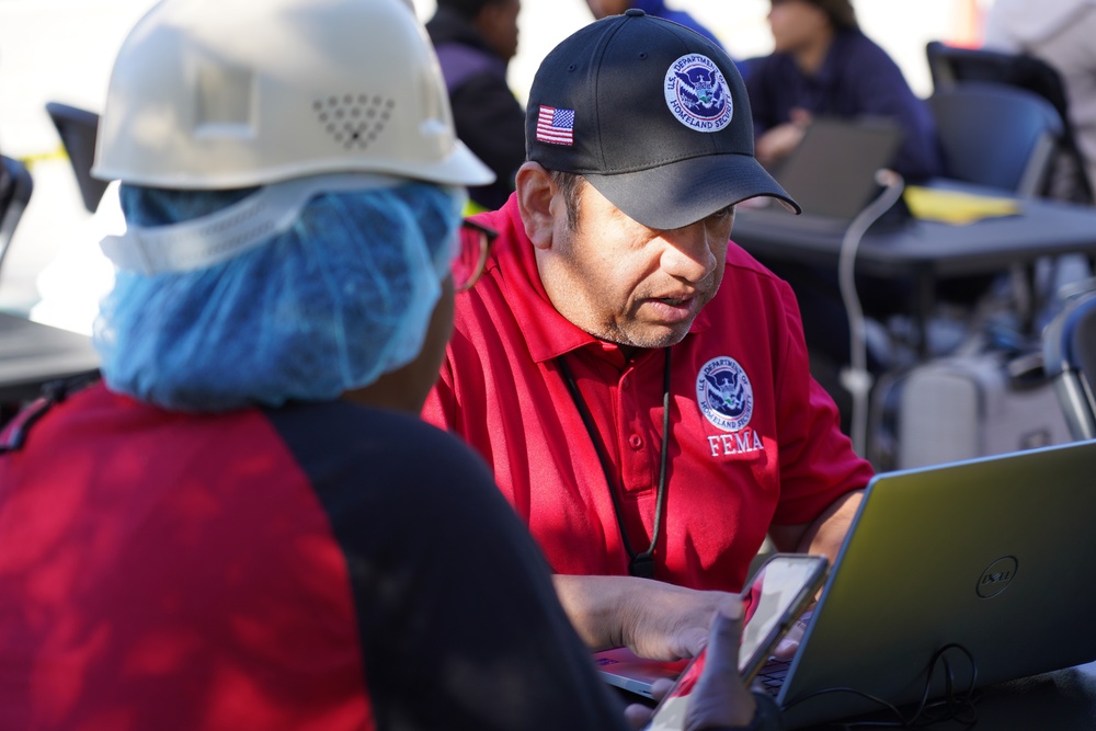 FEMA Hosts Disaster Survivor Assistance Event