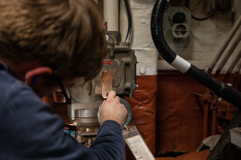 Generator Water Wash aboard the USS Cole