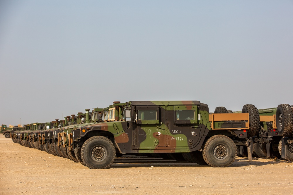 401st AFSB receives 1165 HMWWVs from APS-2