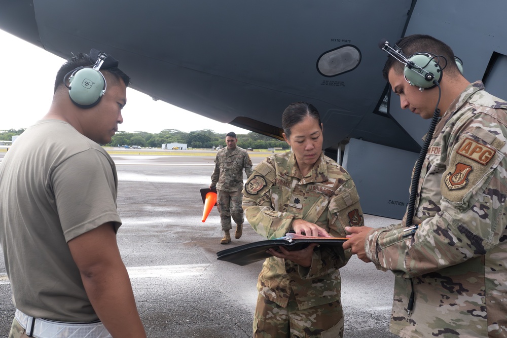 Hawaii ANG Tanker Supports Airlift, Fighter Ops during JPMRC 25-01