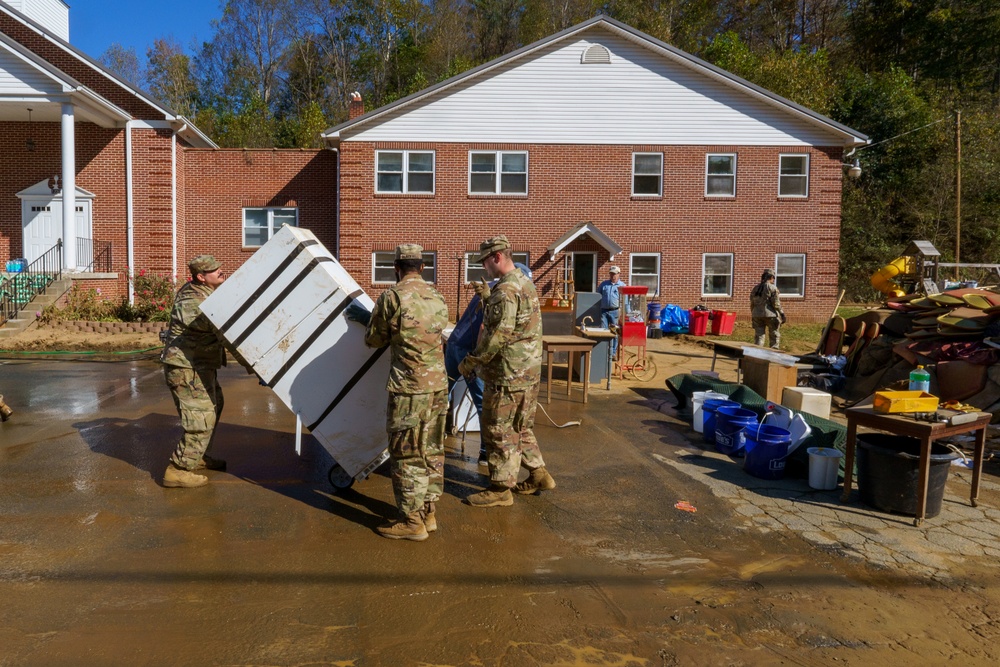 North Carolina National Guard Soldiers Help Clean Flooded Church Basement