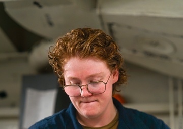 USS George Washington Airframers Assemble Tires