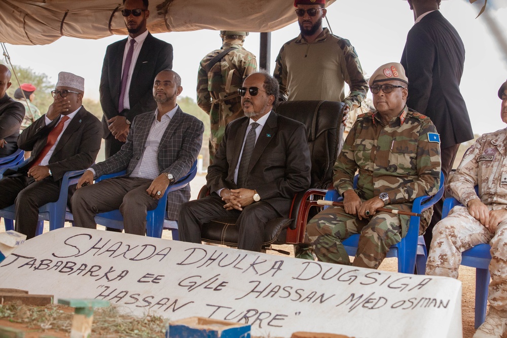 U.S., European, and Somali Senior Leadership Attend Somali National Army-Danab Graduation